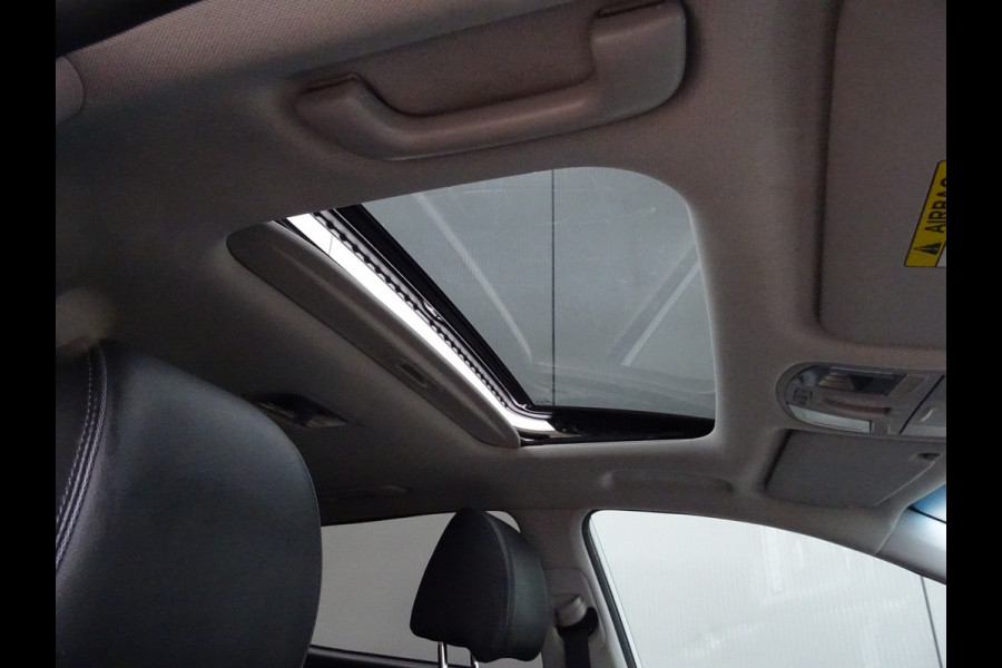 Hyundai Kona EV Premium 64 kWh * CARPLAY * WARMTEPOMP !!