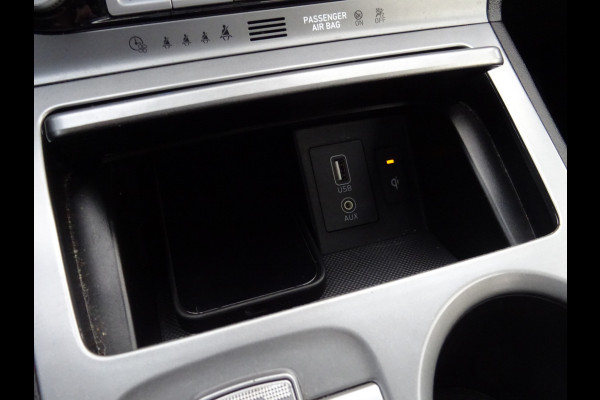 Hyundai Kona EV Premium 64 kWh * CARPLAY * WARMTEPOMP !!