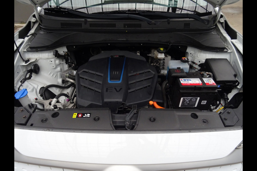Hyundai Kona EV Premium 64 kWh * CARPLAY * WARMTEPOMP !!