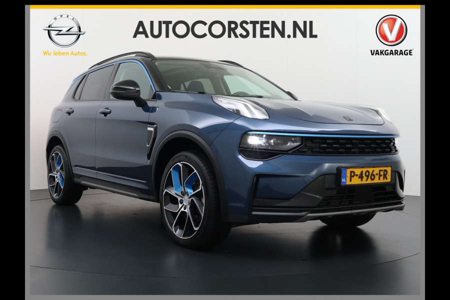 Lynk & Co 01 PHEV AUT-7 261pk Org NL Trekhaak Pano-Schuifdak Lmv 20" 360°Camera Apple Carplay Android Auto Adap.Cruise Navi Pdc Ecc Keyless L Elek.Memory.Stoel File assistent Dodehoek detector Elektrisch bedienbare achterklep Rijstrooksensor Wifi Verkeersbord detectie 425Nm koppel 3,7kw laadvermogen