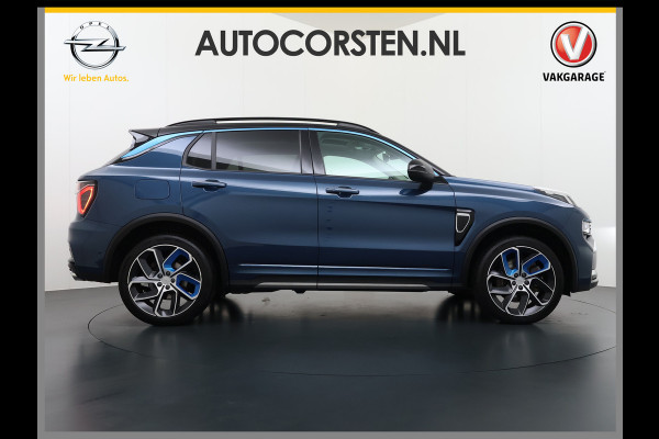Lynk & Co 01 PHEV AUT-7 261pk Org NL Trekhaak Pano-Schuifdak Lmv 20" 360°Camera Apple Carplay Android Auto Adap.Cruise Navi Pdc Ecc Keyless L Elek.Memory.Stoel File assistent Dodehoek detector Elektrisch bedienbare achterklep Rijstrooksensor Wifi Verkeersbord detectie 425Nm koppel 3,7kw laadvermogen