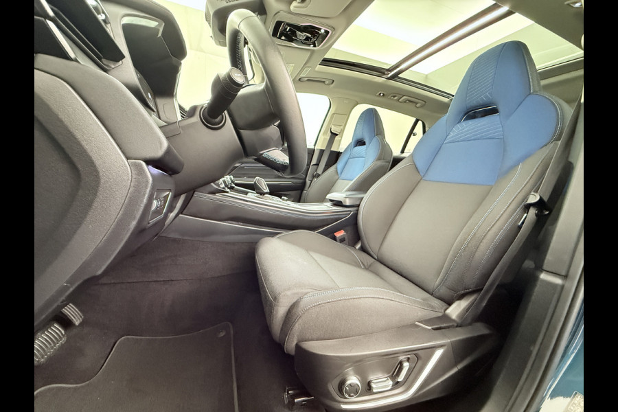 Lynk & Co 01 PHEV AUT-7 261pk Org NL Trekhaak Pano-Schuifdak Lmv 20" 360°Camera Apple Carplay Android Auto Adap.Cruise Navi Pdc Ecc Keyless L Elek.Memory.Stoel File assistent Dodehoek detector Elektrisch bedienbare achterklep Rijstrooksensor Wifi Verkeersbord detectie 425Nm koppel 3,7kw laadvermogen