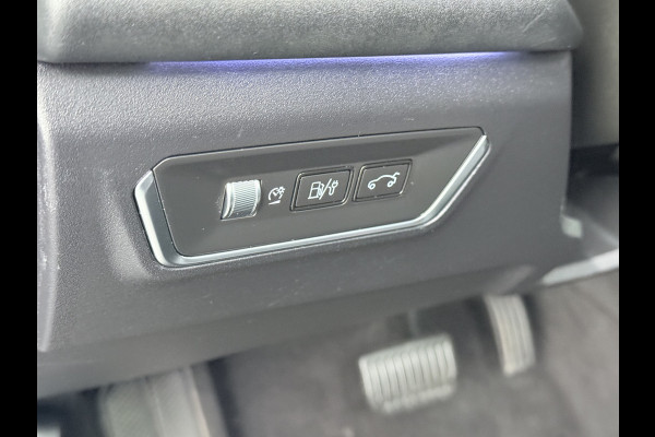 Lynk & Co 01 PHEV AUT-7 261pk Org NL Trekhaak Pano-Schuifdak Lmv 20" 360°Camera Apple Carplay Android Auto Adap.Cruise Navi Pdc Ecc Keyless L Elek.Memory.Stoel File assistent Dodehoek detector Elektrisch bedienbare achterklep Rijstrooksensor Wifi Verkeersbord detectie 425Nm koppel 3,7kw laadvermogen