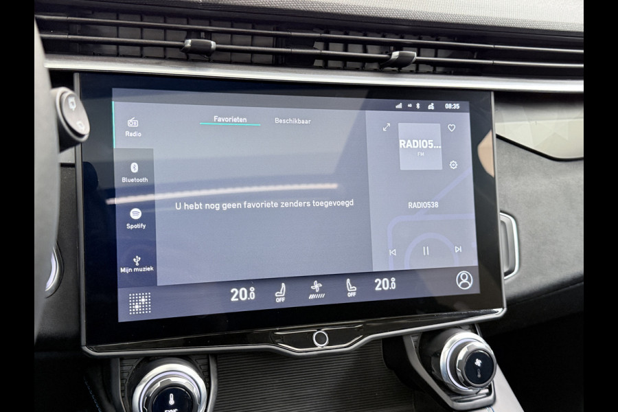 Lynk & Co 01 PHEV AUT-7 261pk Org NL Trekhaak Pano-Schuifdak Lmv 20" 360°Camera Apple Carplay Android Auto Adap.Cruise Navi Pdc Ecc Keyless L Elek.Memory.Stoel File assistent Dodehoek detector Elektrisch bedienbare achterklep Rijstrooksensor Wifi Verkeersbord detectie 425Nm koppel 3,7kw laadvermogen