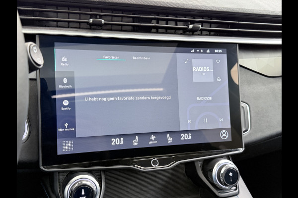 Lynk & Co 01 PHEV AUT-7 261pk Org NL Trekhaak Pano-Schuifdak Lmv 20" 360°Camera Apple Carplay Android Auto Adap.Cruise Navi Pdc Ecc Keyless L Elek.Memory.Stoel File assistent Dodehoek detector Elektrisch bedienbare achterklep Rijstrooksensor Wifi Verkeersbord detectie 425Nm koppel 3,7kw laadvermogen