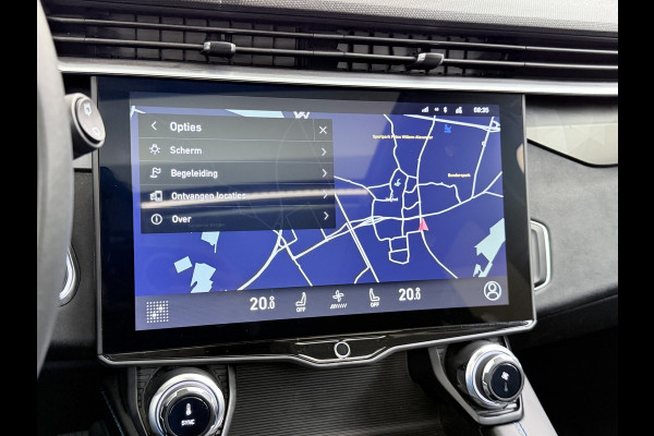 Lynk & Co 01 PHEV AUT-7 261pk Org NL Trekhaak Pano-Schuifdak Lmv 20" 360°Camera Apple Carplay Android Auto Adap.Cruise Navi Pdc Ecc Keyless L Elek.Memory.Stoel File assistent Dodehoek detector Elektrisch bedienbare achterklep Rijstrooksensor Wifi Verkeersbord detectie 425Nm koppel 3,7kw laadvermogen