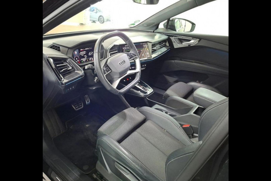 Audi Q4 e-tron 40 S 300 pk edition 77 kWh, 1 e eigenaar, 2 X S line, 21 inch, elect.bed. trekhaak, NL auto met nationale auto pas