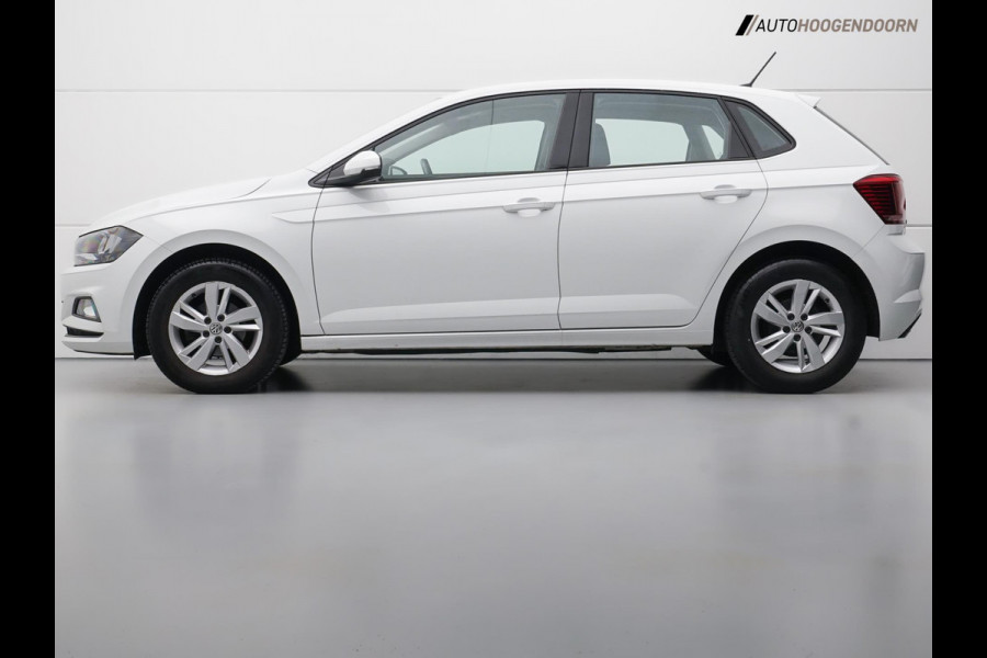 Volkswagen Polo 1.0 TSI Comfortline deluxe (APPLE CARPLAY,LED,ADAPTIVE CRUISE,COMFORT-STOELEN,PDC,LM-VELGEN,NIEUWE APK)