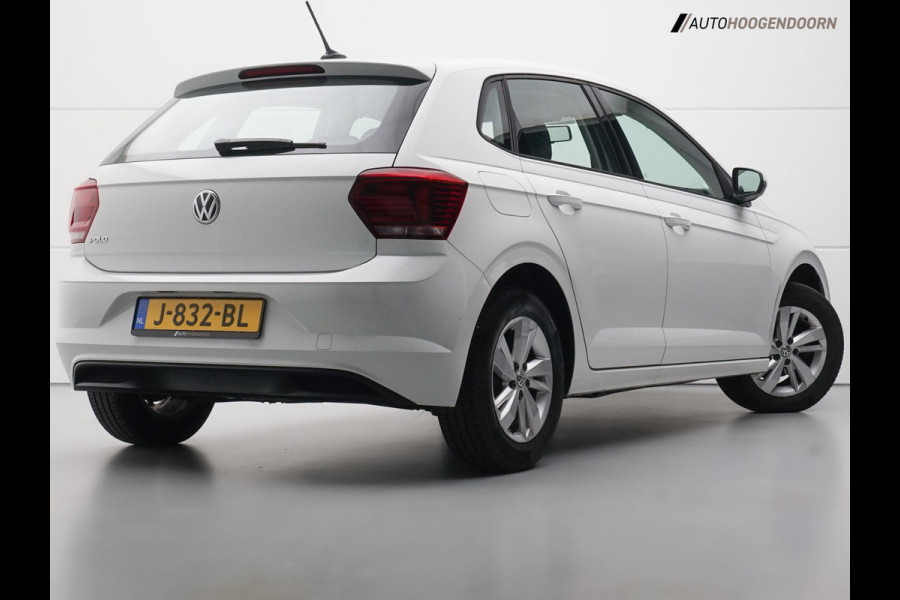 Volkswagen Polo 1.0 TSI Comfortline deluxe (APPLE CARPLAY,LED,ADAPTIVE CRUISE,COMFORT-STOELEN,PDC,LM-VELGEN,NIEUWE APK)