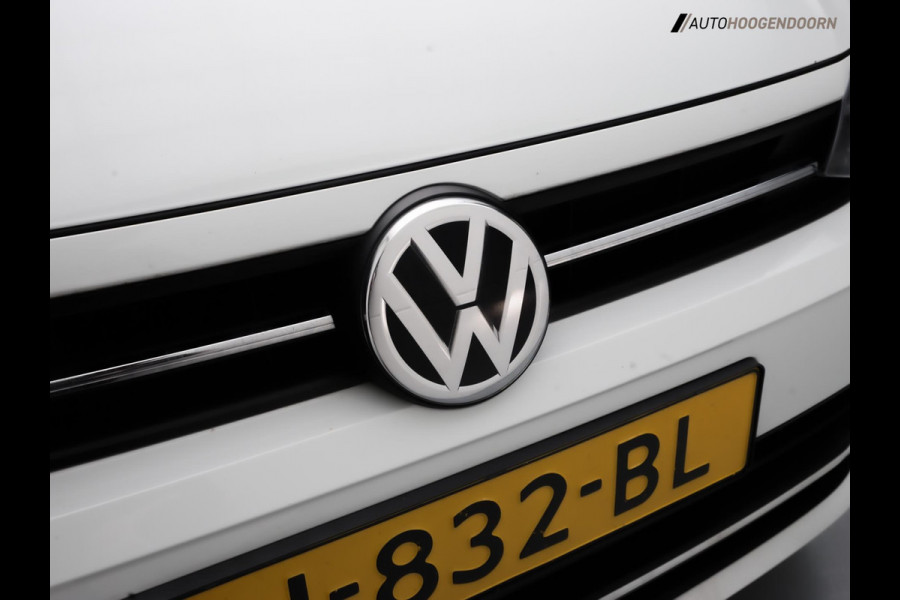 Volkswagen Polo 1.0 TSI Comfortline deluxe (APPLE CARPLAY,LED,ADAPTIVE CRUISE,COMFORT-STOELEN,PDC,LM-VELGEN,NIEUWE APK)