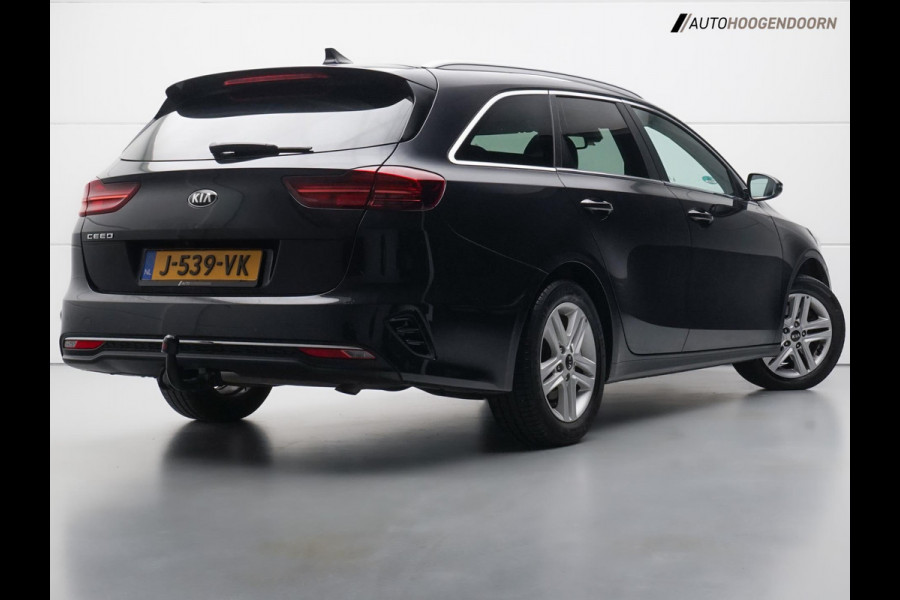 Kia Ceed Sportswagon 1.4 T-GDi DynamicPlusLine deluxe (APPLE CARPLAY,LED,STUUR-STOELVERWARMING,CAMERA,TREKHAAK,ADAPTIVE CRUISE)