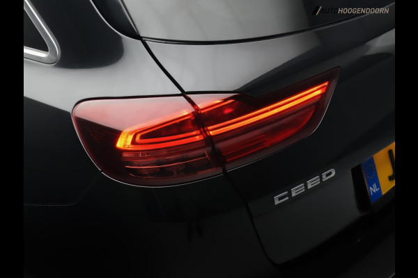 Kia Ceed Sportswagon 1.4 T-GDi DynamicPlusLine deluxe (APPLE CARPLAY,LED,STUUR-STOELVERWARMING,CAMERA,TREKHAAK,ADAPTIVE CRUISE)