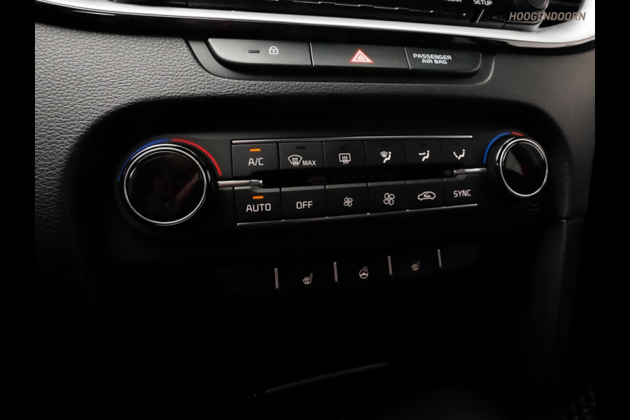 Kia Ceed Sportswagon 1.4 T-GDi DynamicPlusLine deluxe (APPLE CARPLAY,LED,STUUR-STOELVERWARMING,CAMERA,TREKHAAK,ADAPTIVE CRUISE)