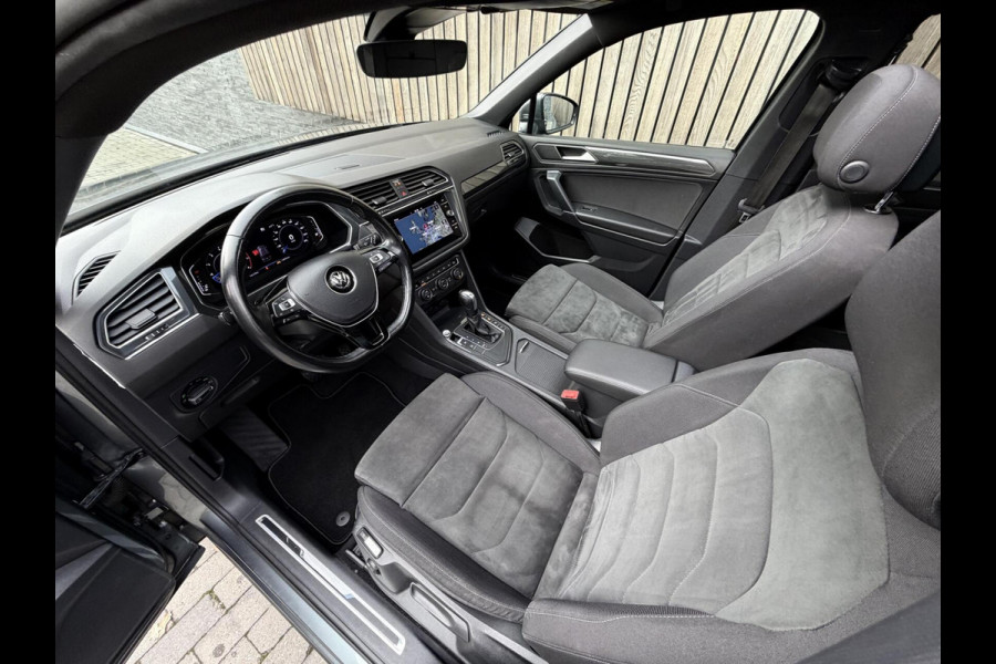 Volkswagen Tiguan Allspace 1.5 TSI R-line 7-persoons Automaat | Panoramadak | DCC Mode Selection | Stoelverwarming | LED verlichting | Spiegels elektrisch