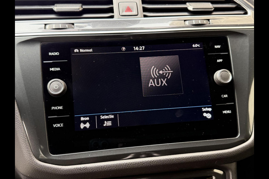 Volkswagen Tiguan Allspace 1.5 TSI R-line 7-persoons Automaat | Panoramadak | DCC Mode Selection | Stoelverwarming | LED verlichting | Spiegels elektrisch