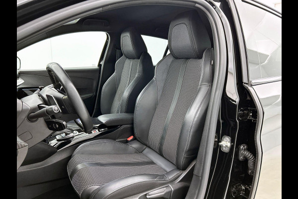 Peugeot 208 1.2 PureTech GT Aut. Airco|ECC Navi Carplay Cruise Control PDC VA Camera 17" LM Velgen