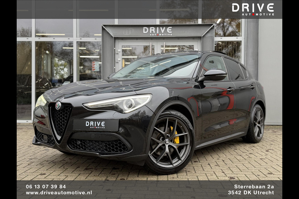 Alfa Romeo Stelvio 2.0 T AWD 280PK First Edition Black|Pano|Leder|Cam