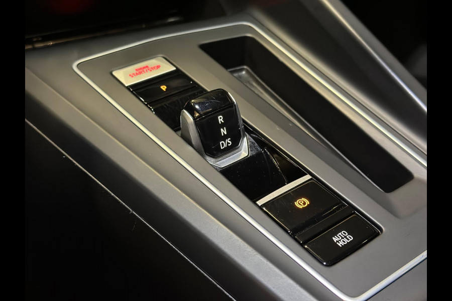 Volkswagen Golf 2.0 TSI GTI|PANORAMA