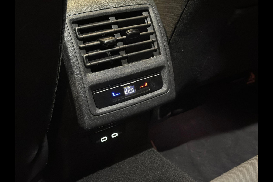 Volkswagen Golf 2.0 TSI GTI|PANORAMA