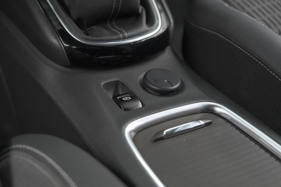 Opel Astra 1.2 Business Edition | Camera | Dodehoekdetectie | Allseason Banden | Apple Carplay