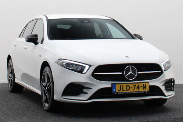 Mercedes-Benz A-Klasse 250 e Business Solution AMG Limited Camera, Sfeerverlichting, Apple Carplay, LED, Cruise, PDC