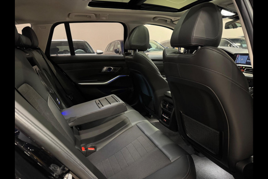 BMW 3 Serie Touring 330e M-Pakket, Pano, Apple Carplay, Voll Led, Navi, Hud, Cam, Private Glas, Shadow Line, Dealer Onderhouden