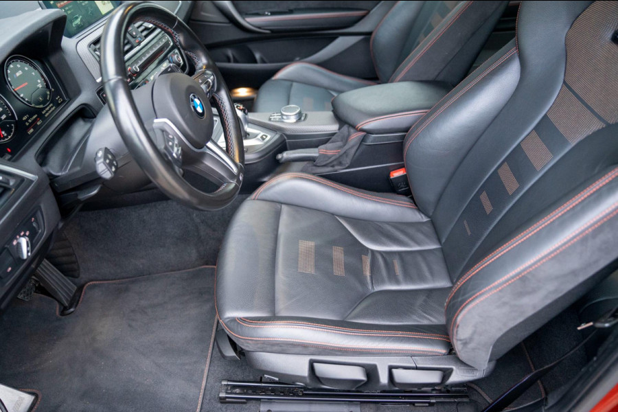 BMW M2 DCT Competition | Prijs rijklaar incl. 12 mnd garantie | Navi Adaptive Led 19"Lmv Cruise Pdc Camera Leder Stoelverw