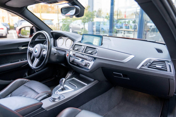 BMW M2 DCT Competition | Prijs rijklaar incl. 12 mnd garantie | Navi Adaptive Led 19"Lmv Cruise Pdc Camera Leder Stoelverw