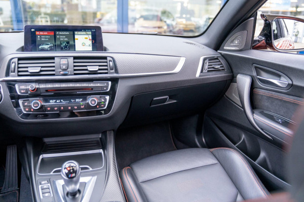 BMW M2 DCT Competition | Prijs rijklaar incl. 12 mnd garantie | Navi Adaptive Led 19"Lmv Cruise Pdc Camera Leder Stoelverw