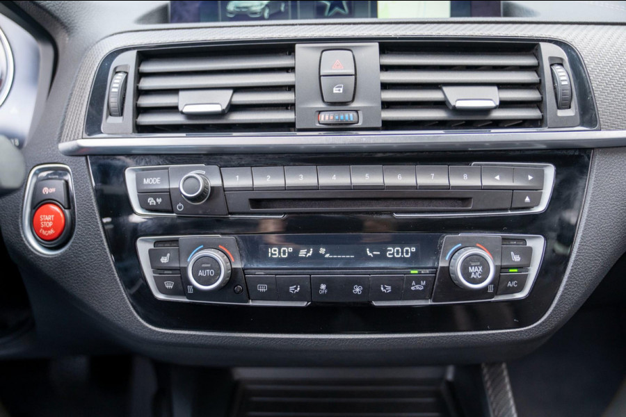 BMW M2 DCT Competition | Prijs rijklaar incl. 12 mnd garantie | Navi Adaptive Led 19"Lmv Cruise Pdc Camera Leder Stoelverw