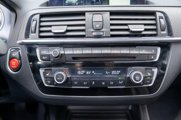 BMW M2 DCT Competition | Prijs rijklaar incl. 12 mnd garantie | Navi Adaptive Led 19"Lmv Cruise Pdc Camera Leder Stoelverw