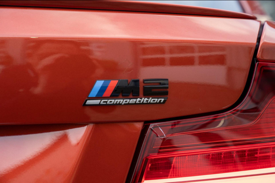 BMW M2 DCT Competition | Prijs rijklaar incl. 12 mnd garantie | Navi Adaptive Led 19"Lmv Cruise Pdc Camera Leder Stoelverw