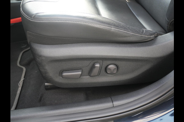 Kia e-Niro ExecutiveLine 64 kWh | SOH 94,6% | Navigatie | Climate Control | Stoel & Stuurverwarming | JBL |