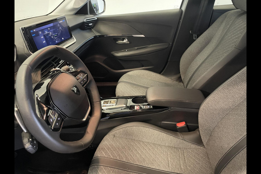 Peugeot 208 Hybrid 100 AUT Allure Navigatie Apple Carplay/ Android Auto Camera Parkeersensoren Adaptive Cruise Control Stoelverwarming Ledverlichting Climate control