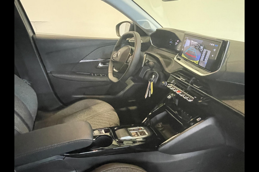 Peugeot 208 Hybrid 100 AUT Allure Navigatie Apple Carplay/ Android Auto Camera Parkeersensoren Adaptive Cruise Control Stoelverwarming Ledverlichting Climate control