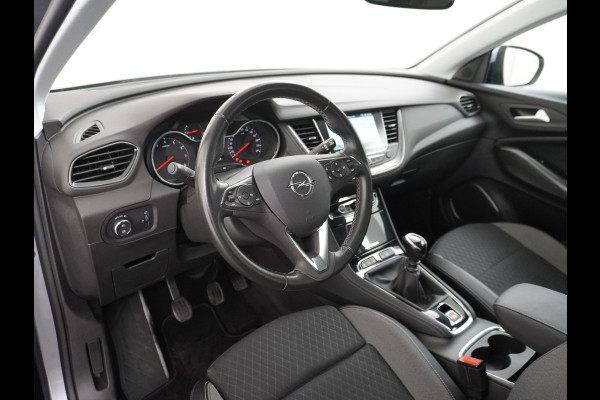 Opel Grandland X T 131pk 360Camera Navi 1/2Leer Apple/Android Usb Bluetooth CruiseControl Pdc Dab Ecc Tel. Isofix Mistlampen Blindspot Lane-dep. Bordherk. Licht-/Zichtpakket Elek.Inkl.spiegels Elek.Ramen Led 17''LM 1.2 Turbo Business Elegance NL-auto! B- klasse EURO 6 Origin.NLse auto