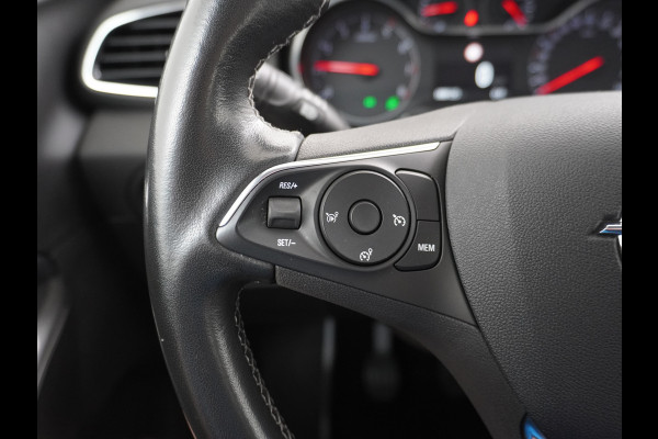 Opel Grandland X T 131pk 360Camera Navi 1/2Leer Apple/Android Usb Bluetooth CruiseControl Pdc Dab Ecc Tel. Isofix Mistlampen Blindspot Lane-dep. Bordherk. Licht-/Zichtpakket Elek.Inkl.spiegels Elek.Ramen Led 17''LM 1.2 Turbo Business Elegance NL-auto! B- klasse EURO 6 Origin.NLse auto