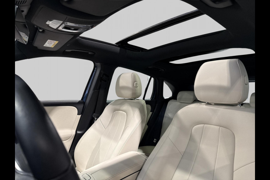 Mercedes-Benz EQA 250 Business Solution Luxury 67 kWh Panoramadak | leder