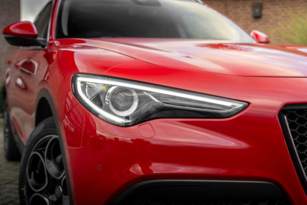 Alfa Romeo Stelvio 2.0 T AWD TURBO