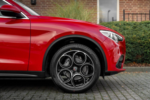 Alfa Romeo Stelvio 2.0 T AWD TURBO
