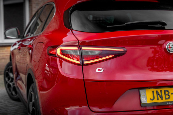 Alfa Romeo Stelvio 2.0 T AWD TURBO