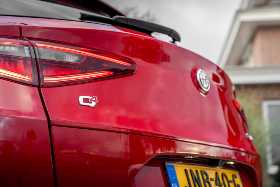 Alfa Romeo Stelvio 2.0 T AWD TURBO