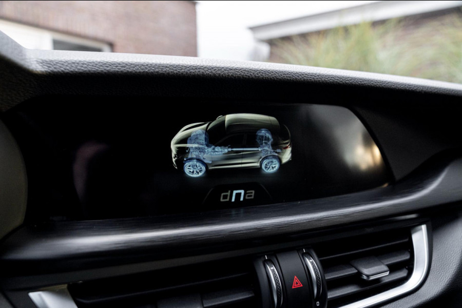 Alfa Romeo Stelvio 2.0 T AWD TURBO