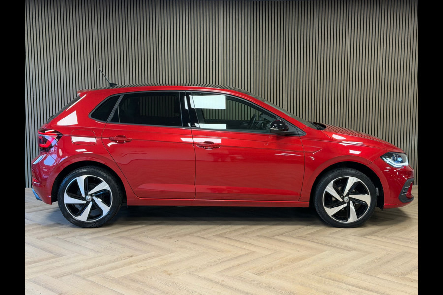 Volkswagen Polo 1.0 TSI R-LINE DSG CAMERA PARKEERSENSOREN VOOR EN ACHTER APPLE CARPLAY NAVI CRUISE CONTROL STOELVERWARMING