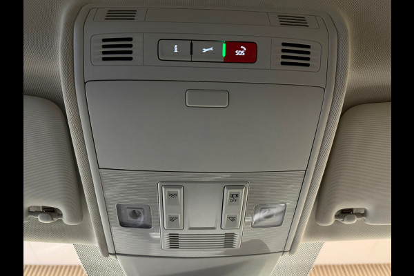 Volkswagen Polo 1.0 TSI R-LINE DSG CAMERA PARKEERSENSOREN VOOR EN ACHTER APPLE CARPLAY NAVI CRUISE CONTROL STOELVERWARMING