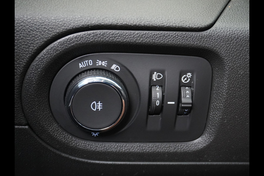 Opel Grandland X T131PK Apple Carplay Android Auto AGR-Comfortstoel Camera Navi Ecc Cruise Control Pdc DAB+ Regen-Lichtsensor Lane Assist Led Verkeersbord detectie Bluetooth Privacy Glas Lmv 17" Elegance 1e Eigenaar Origineel Nederlandse auto Euro 6