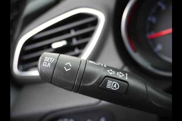 Opel Grandland X T131PK Apple Carplay Android Auto AGR-Comfortstoel Camera Navi Ecc Cruise Control Pdc DAB+ Regen-Lichtsensor Lane Assist Led Verkeersbord detectie Bluetooth Privacy Glas Lmv 17" Elegance 1e Eigenaar Origineel Nederlandse auto Euro 6