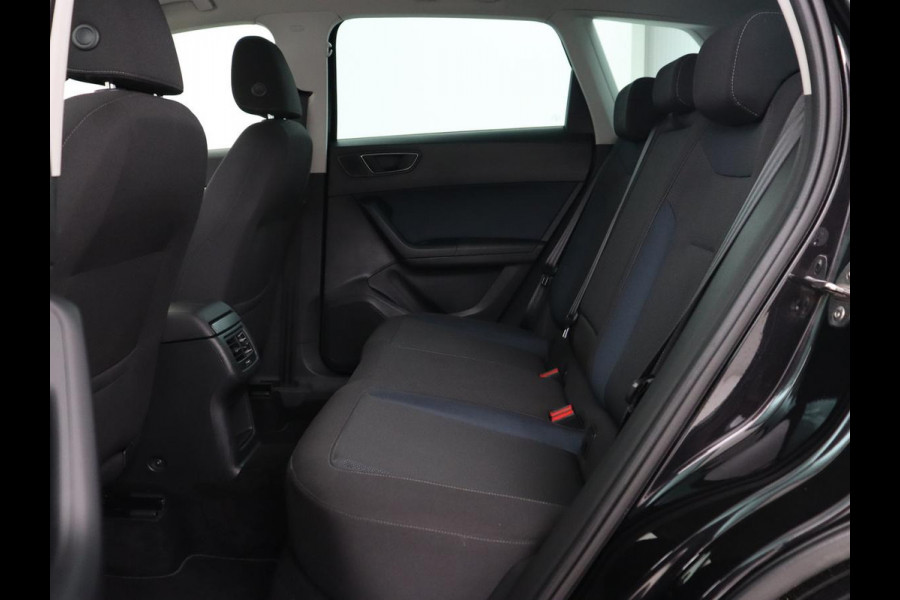 Seat Ateca 1.0 EcoTSI Style | Navigatie | Climate control | Cruise control | Parkeerhulp | Bluetooth