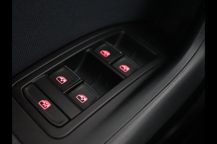 Seat Ateca 1.0 EcoTSI Style | Navigatie | Climate control | Cruise control | Parkeerhulp | Bluetooth