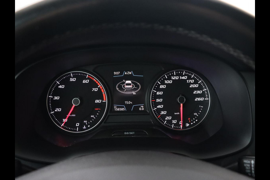 Seat Ateca 1.0 EcoTSI Style | Navigatie | Climate control | Cruise control | Parkeerhulp | Bluetooth